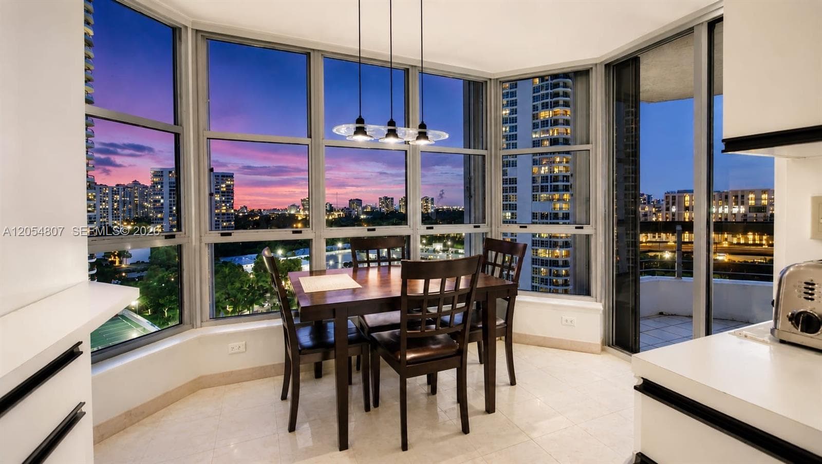 3600 Mystic Pointe Dr # 1207, Aventura FL 33180 photo 2