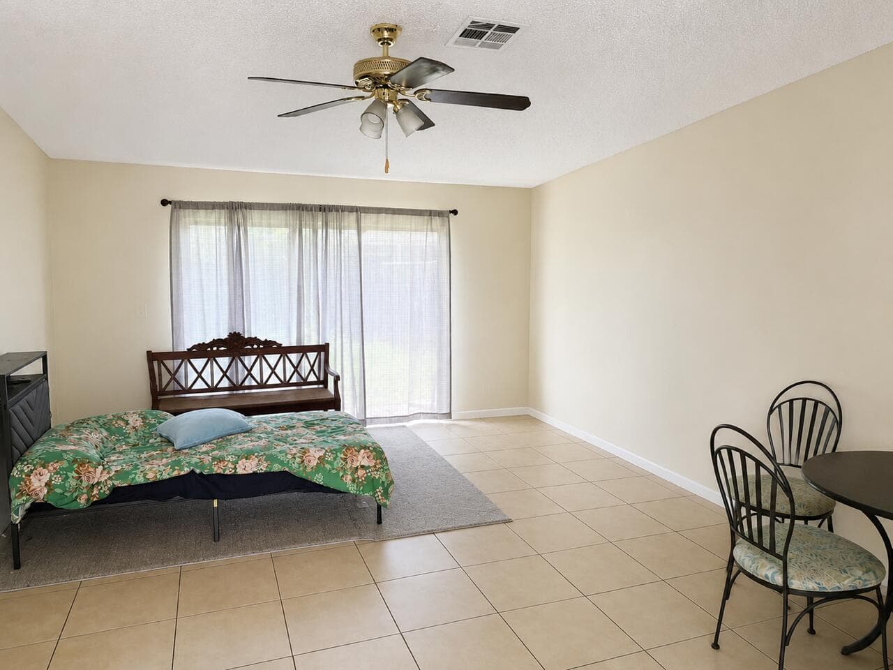 7824 PEMBROKE Road, Miramar FL 33023 photo 3