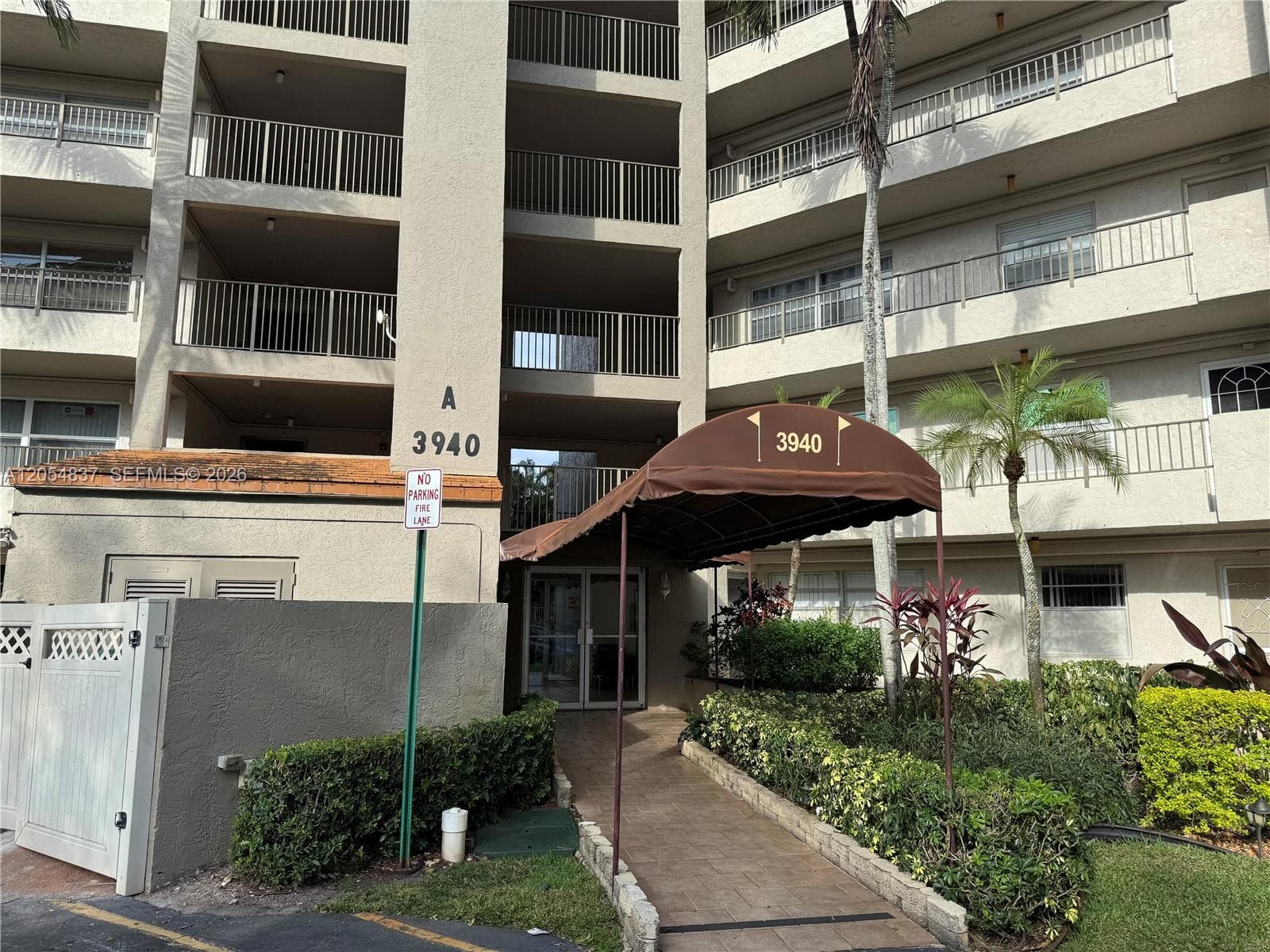 3940 Inverrary Blvd # 106-A, Lauderhill FL 33319