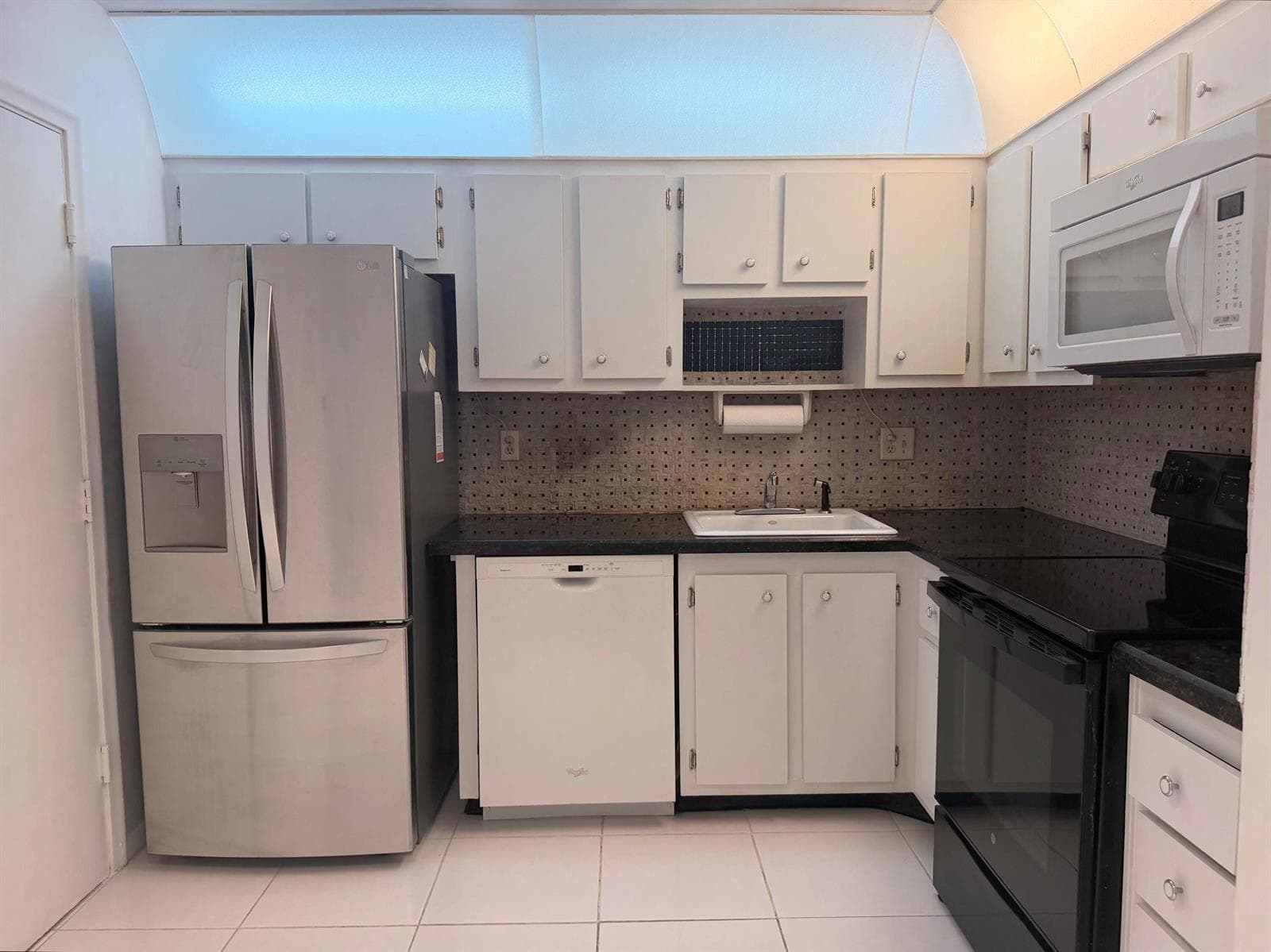 4751 NW 21ST Street # 303, Lauderhill FL 33313 photo 3
