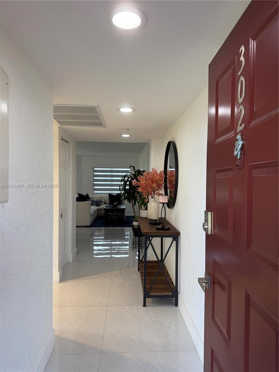 500 SW 130th Ter # 302A, Pembroke Pines FL 33027 photo 2