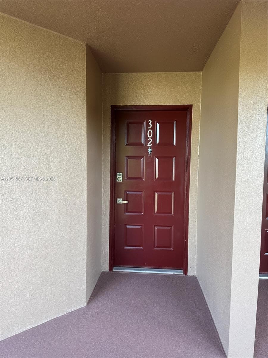 500 SW 130th Ter # 302A, Pembroke Pines FL 33027