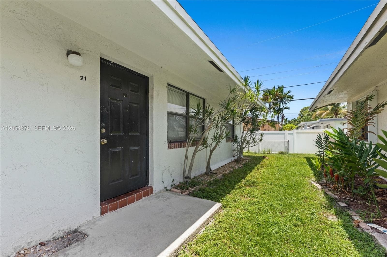 19 SE 4th Ter, Dania Beach FL 33004 photo 5