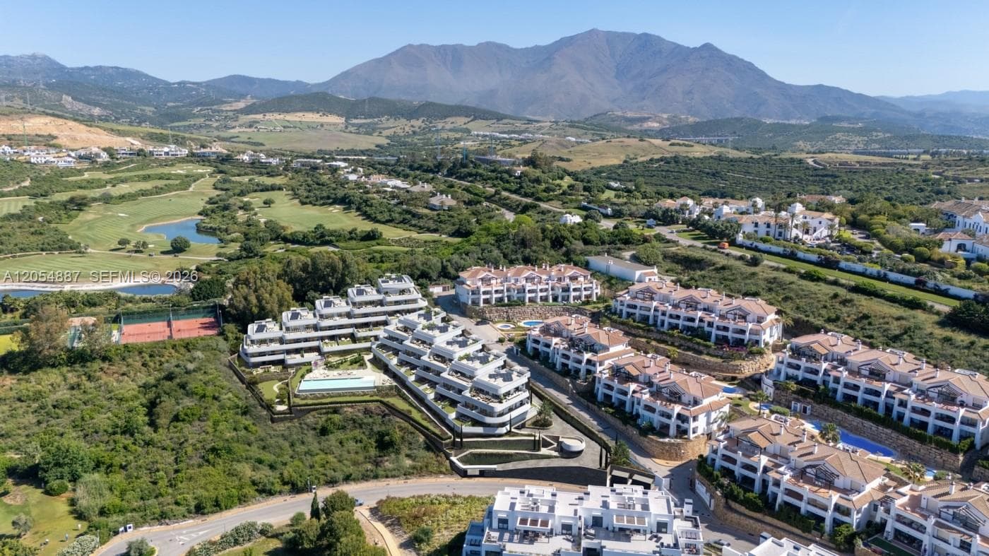 NA Casares, Málaga photo 3