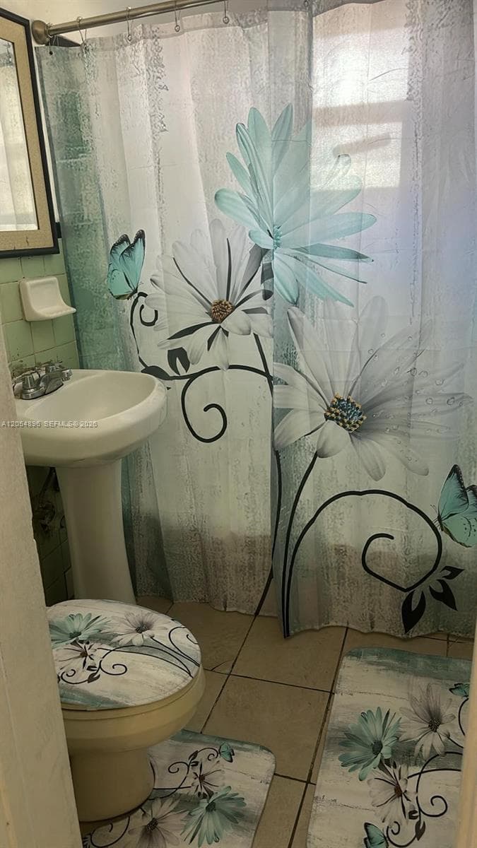1904 NW 71st St # 0, Miami FL 33147 photo 2