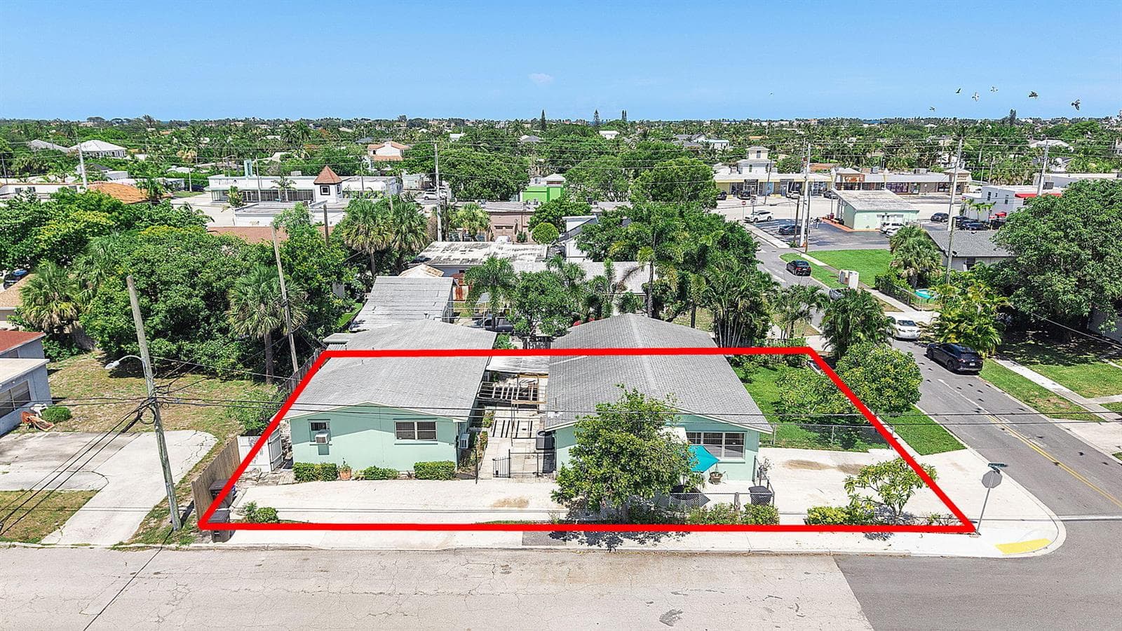 425 CHURCHILL Road, West Palm Beach FL 33405 photo 3