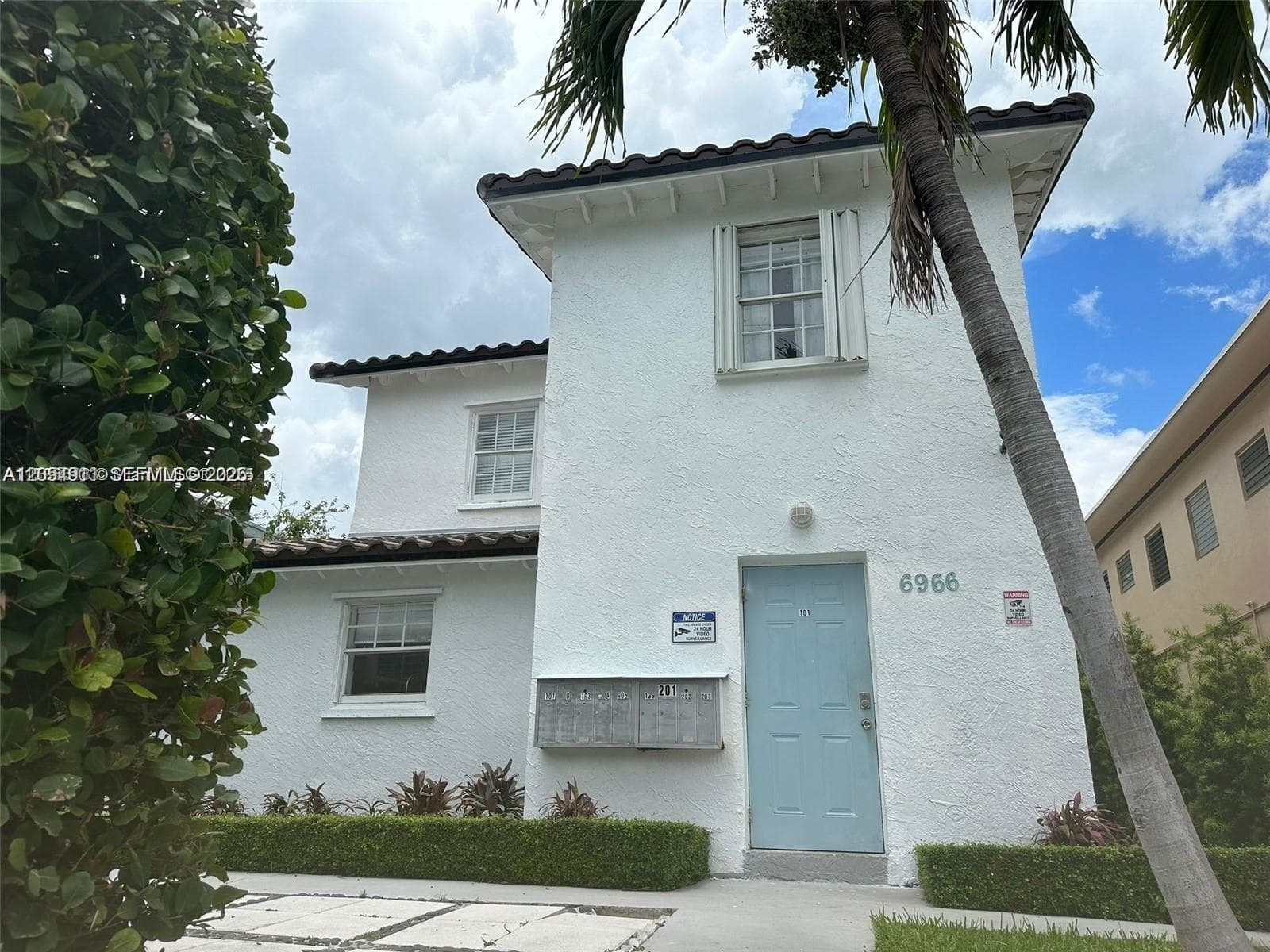 6966 Byron Ave # 101, Miami Beach FL 33141 photo 2