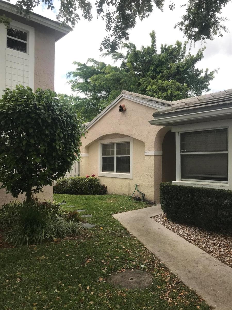 845 NW 98th Avenue, Plantation FL 33324 photo 3