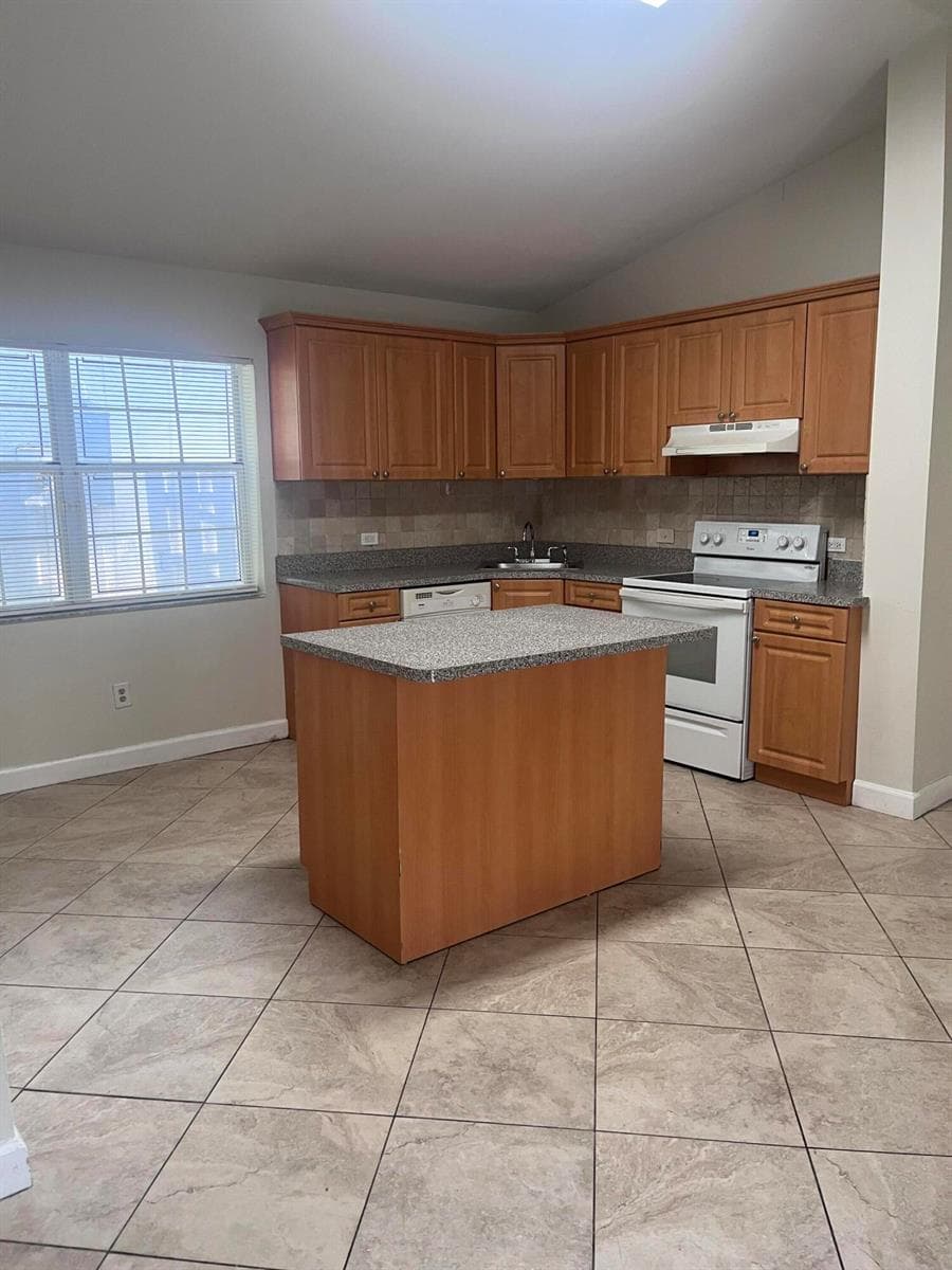 845 NW 98th Avenue, Plantation FL 33324 photo 5