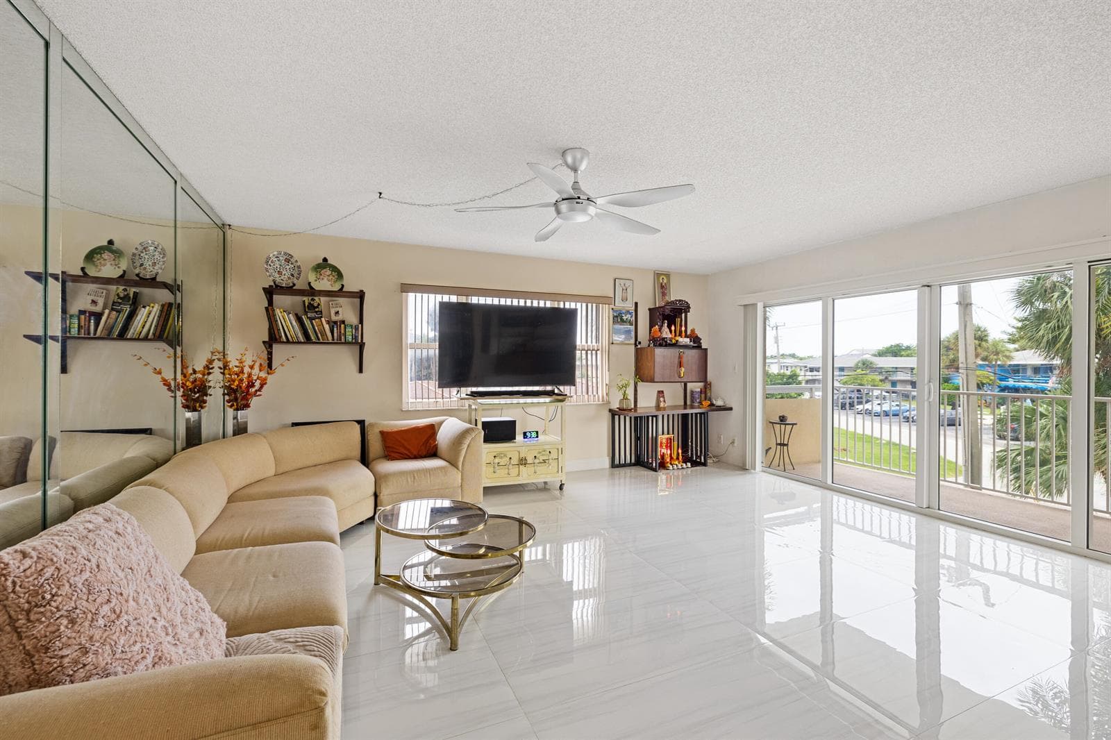 1200 Hibiscus Avenue # 201, Pompano Beach FL 33062 photo 4