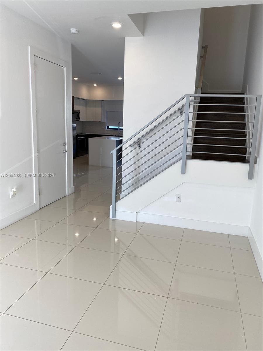 10468 SW 118th Ave, Miami FL 33186 photo 4