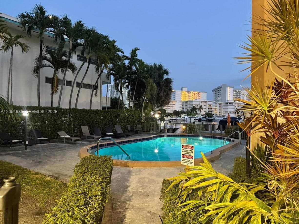 2420 Diana Dr # 302, Hallandale Beach FL 33009