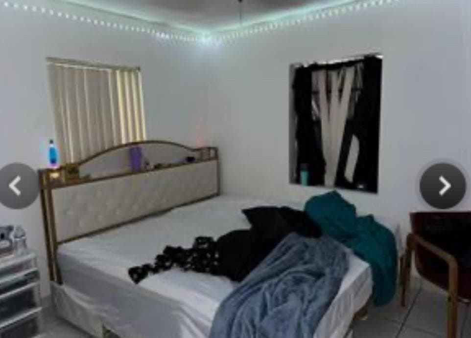 5635 GRANT Street, Hollywood FL 33021 photo 3