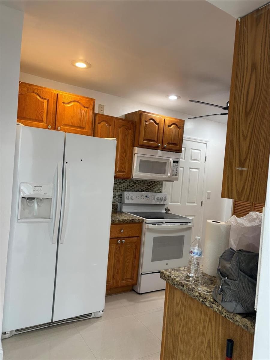 5635 GRANT Street, Hollywood FL 33021 photo 5