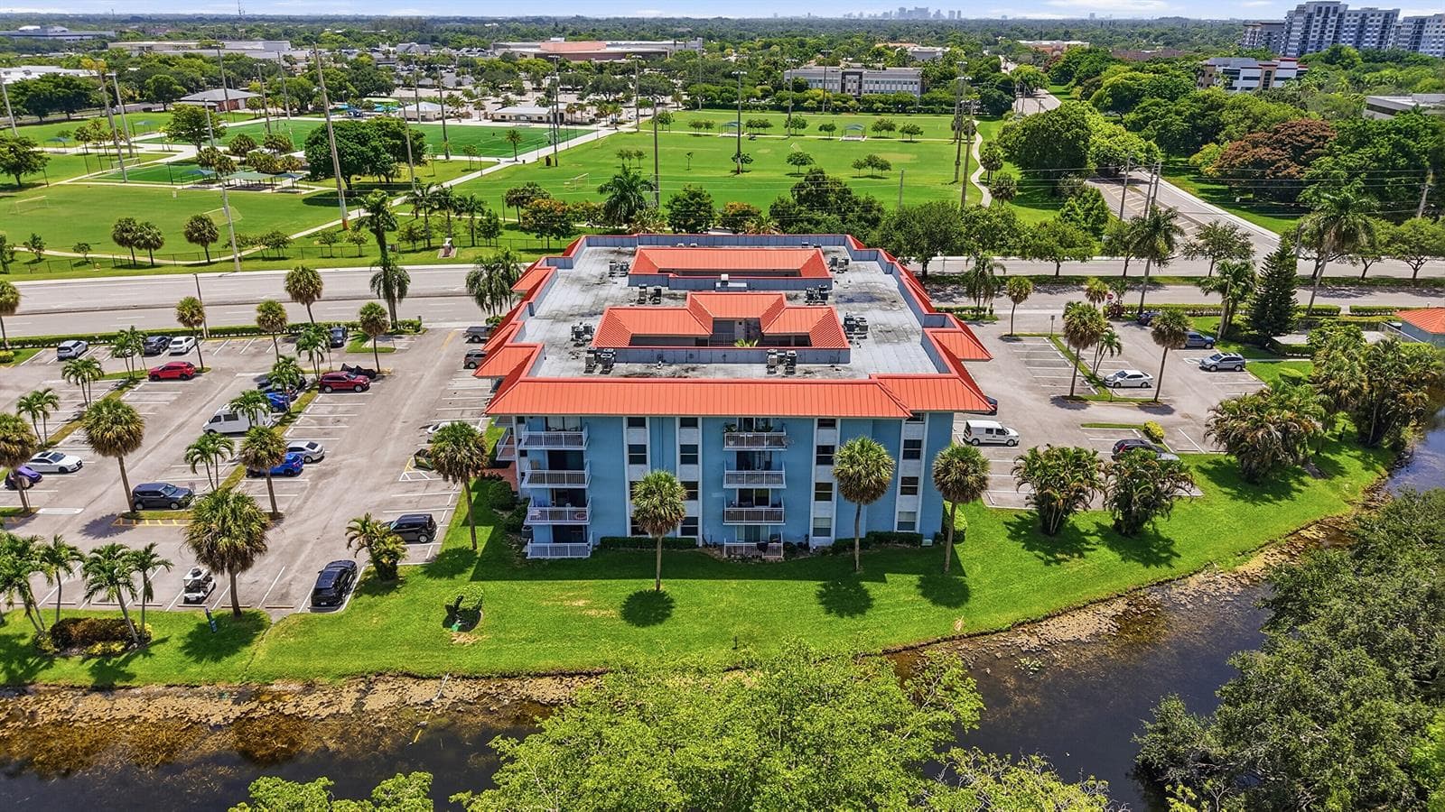 505 S PINE ISLAND Road # B310, Plantation FL 33324