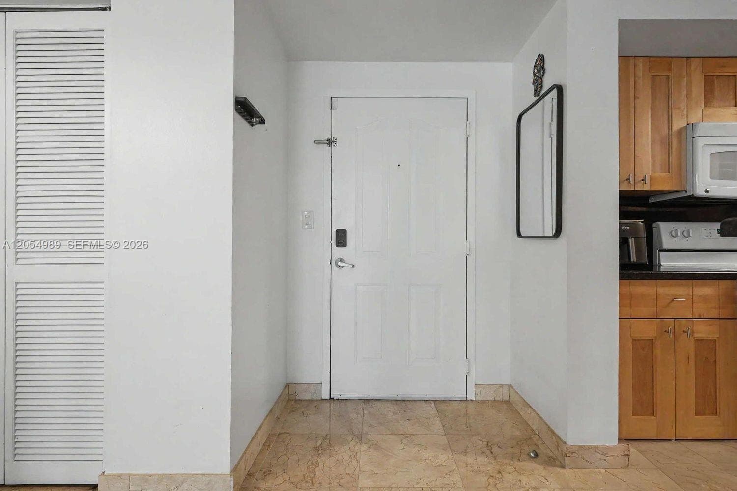 5085 NW 7th St # 906, Miami FL 33126 photo 2