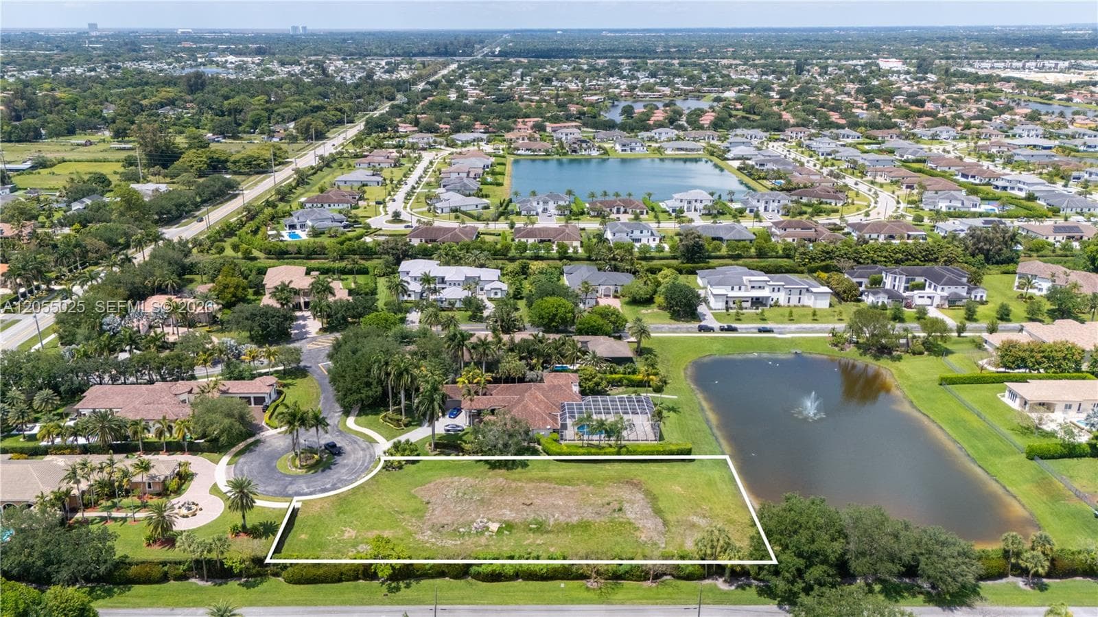 2270 Dorado Ave, Davie FL 33324