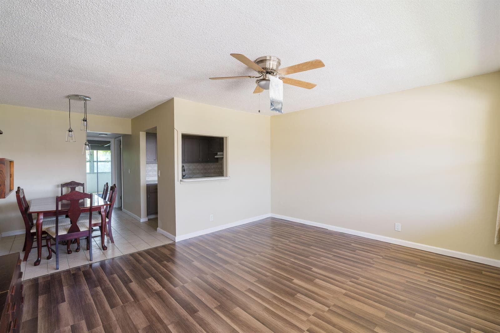 77 Kingswood, West Palm Beach FL 33417