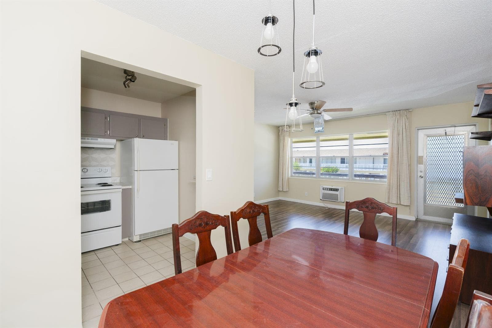 77 Kingswood, West Palm Beach FL 33417 photo 5