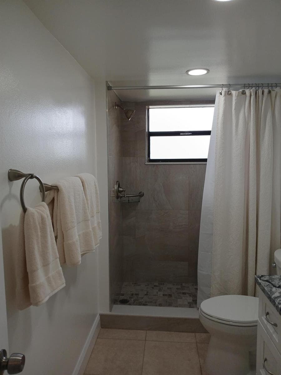 4760 LUCERNE LAKES Boulevard W # 405, Lake Worth FL 33467 photo 5
