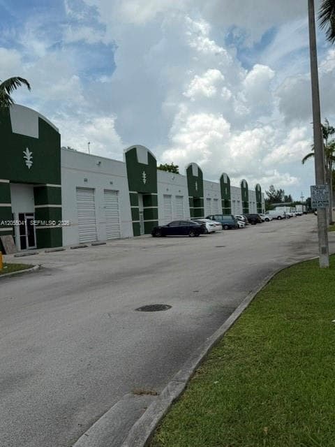 1365 NW 98th Ct # 4, Doral FL 33172 photo 2