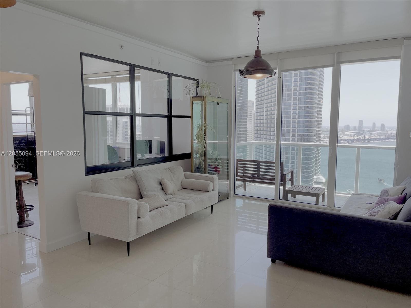 31 SE 5th St # 3712, Miami FL 33131 photo 5