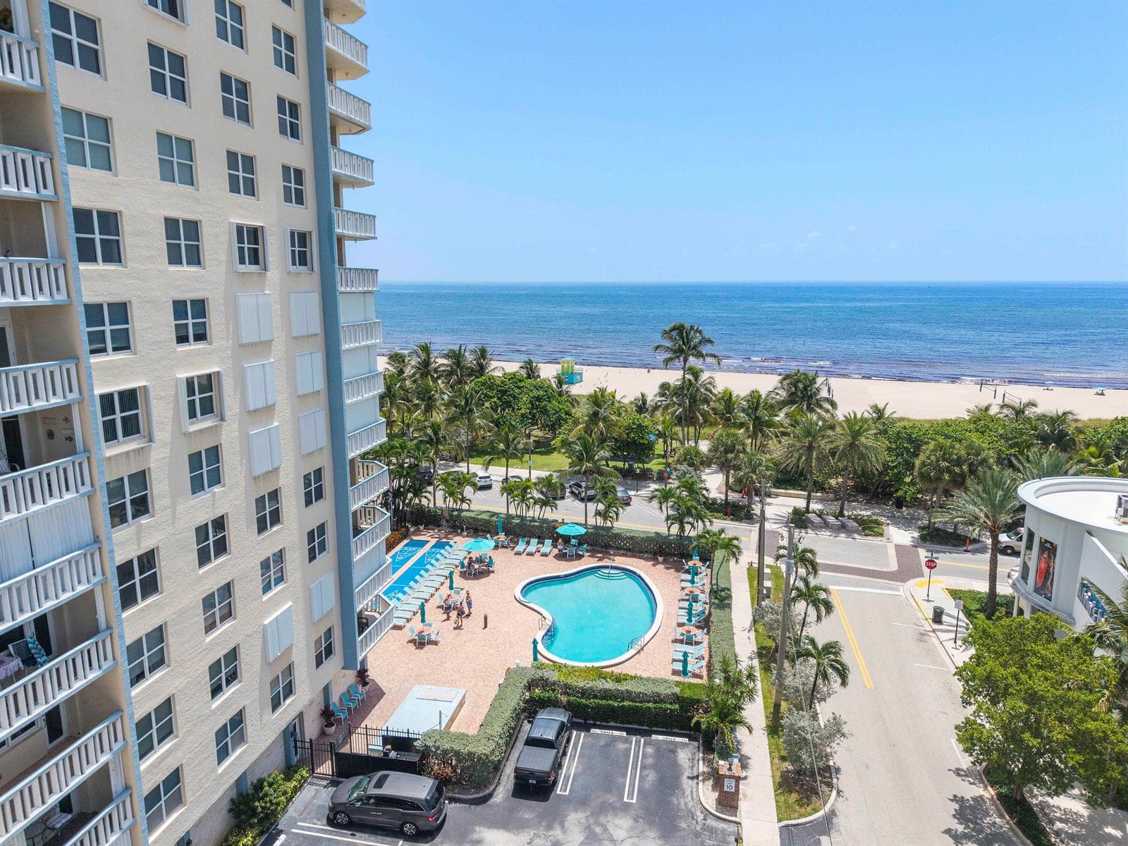 305 N POMPANO BEACH Boulevard # 804, Pompano Beach FL 33062 photo 2
