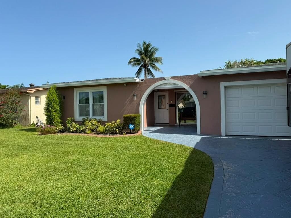 9340 NW 21ST Manor, Sunrise FL 33322 photo 2