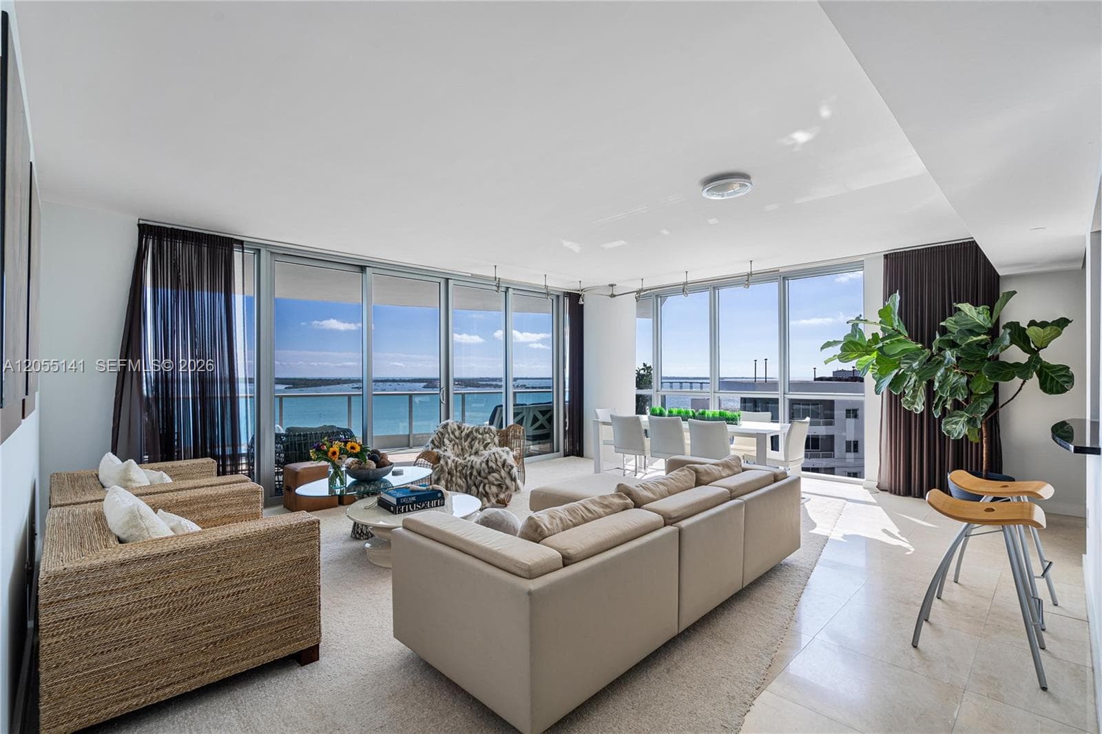 1331 Brickell Bay Dr # 1611, Miami FL 33131 photo 2