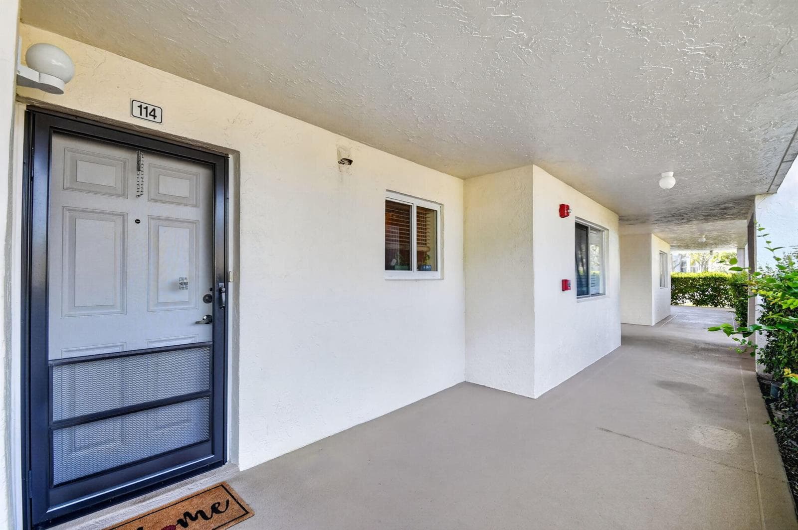 3186 VIA POINCIANA # 114, Lake Worth FL 33467 photo 2