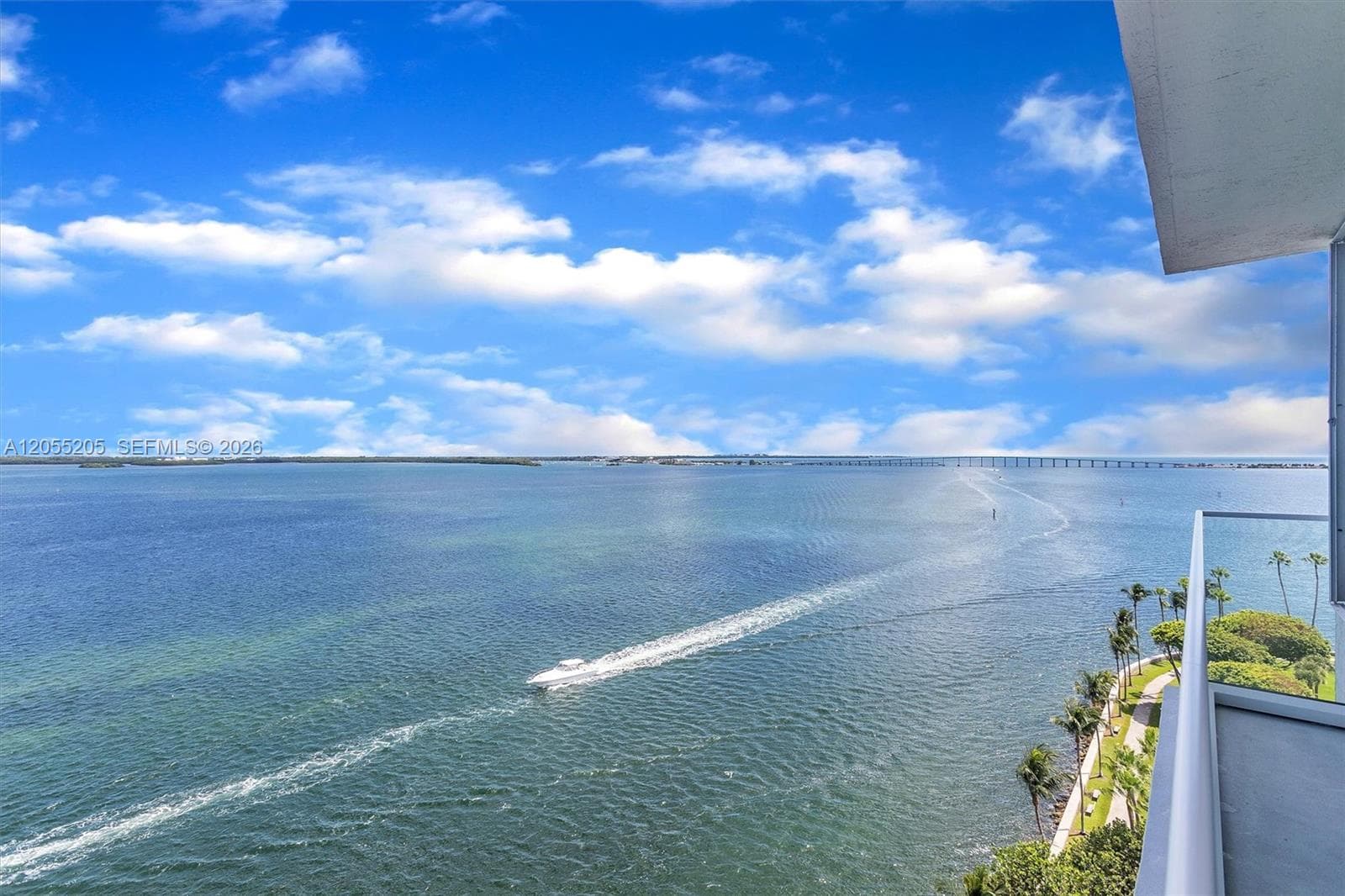 800 Claughton Island Dr # 1204, Miami FL 33131 photo 2