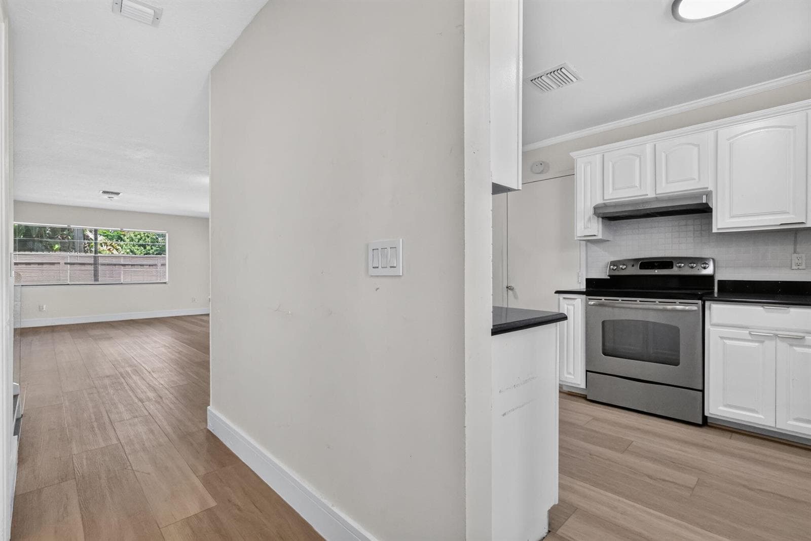 4397 Rende Lane, Lake Worth FL 33461 photo 4