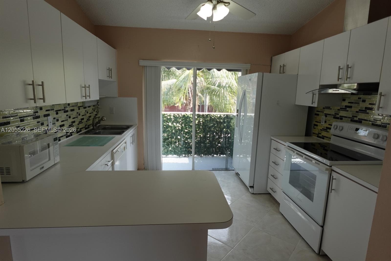 7030 NW 173rd Dr # 1602, Hialeah FL 33015 photo 4