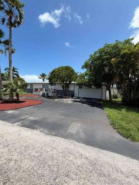 3040 TROPICAL Trail, Lake Worth FL 33462 photo 3