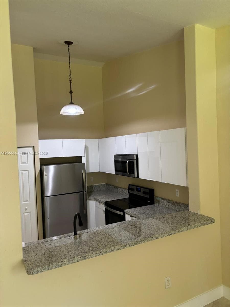 1568 SE 26th St # 204, Homestead FL 33035 photo 4