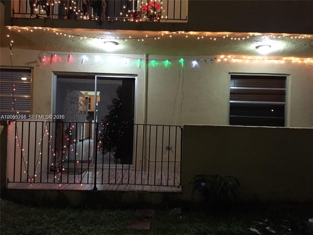 1221 SW 122nd Ave # 105, Miami FL 33184
