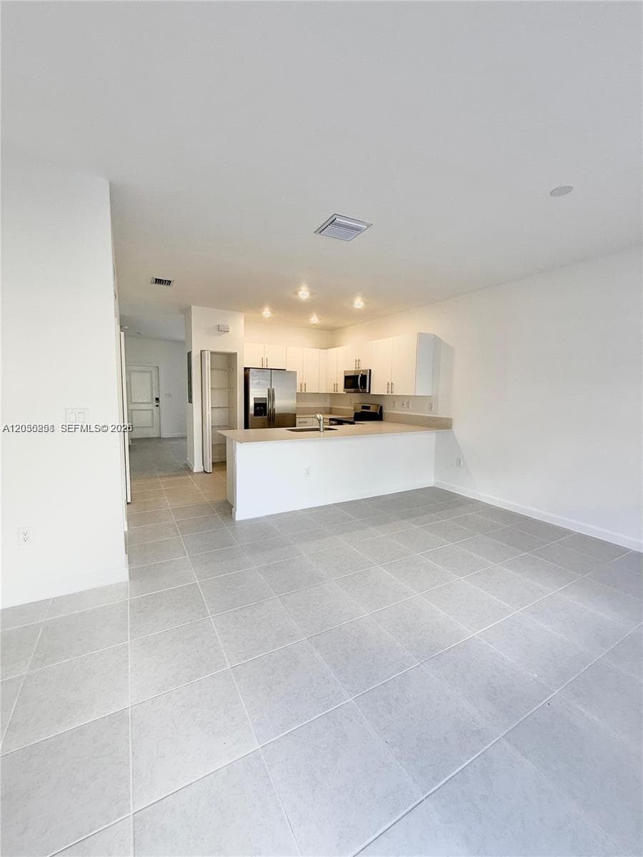 26865 SW 121st Ave, Homestead FL 33032 photo 4