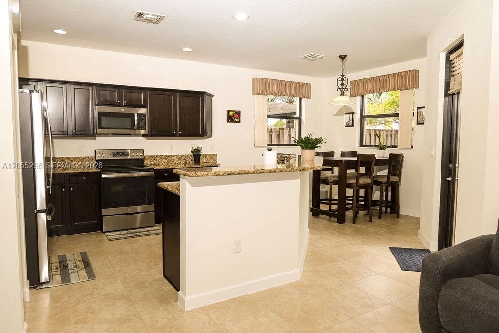 11601 SW 232nd Ln, Homestead FL 33032 photo 4