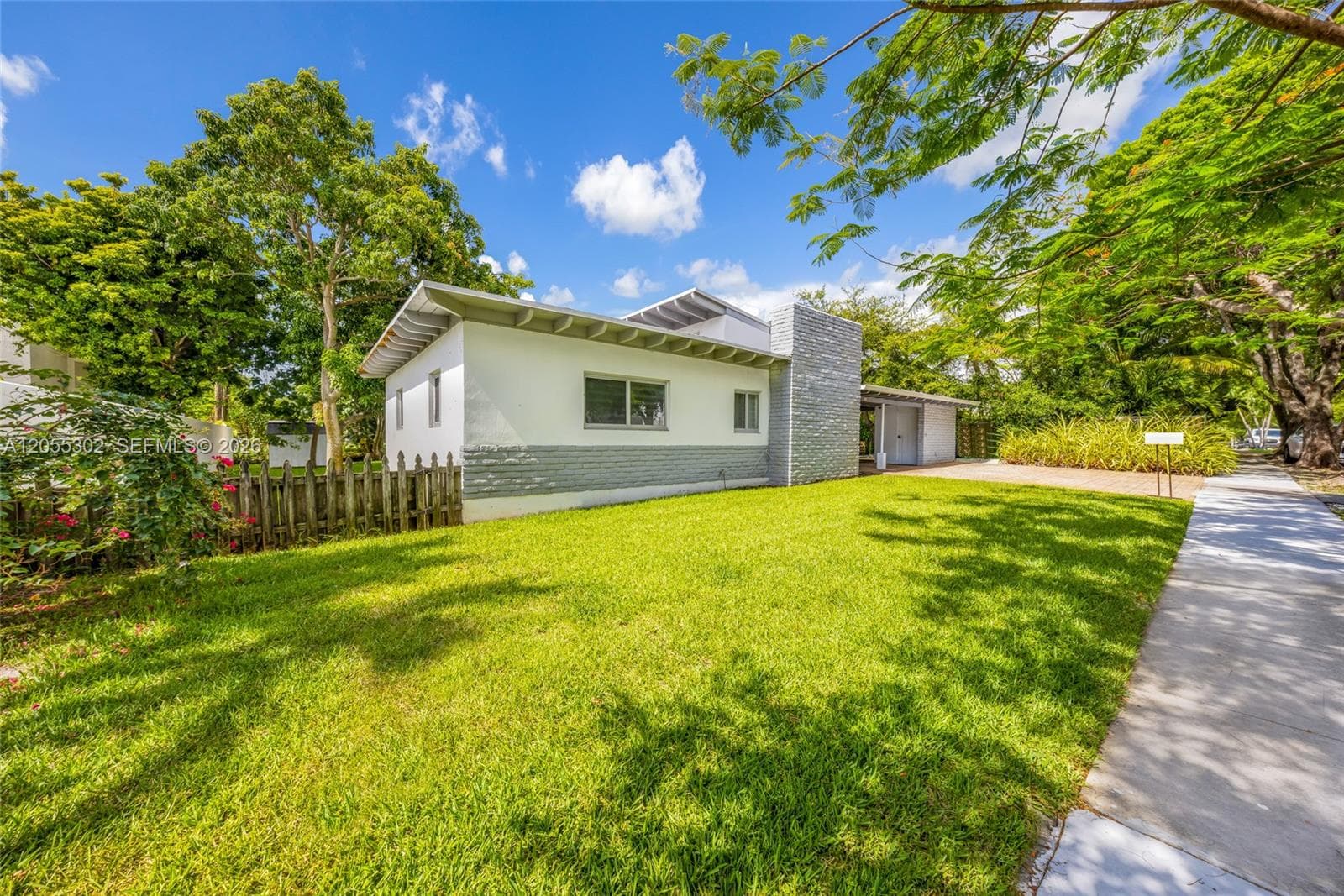 910 NE 81st St, Miami FL 33138 photo 3