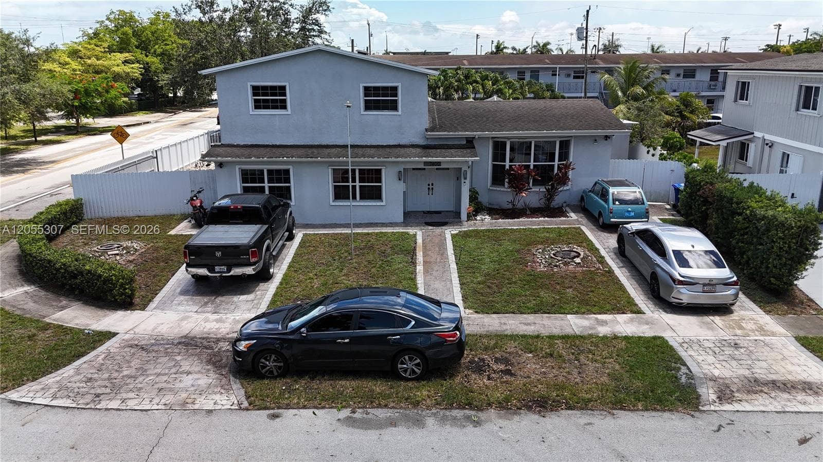 7400 NW 1st Ct, Pembroke Pines FL 33024
