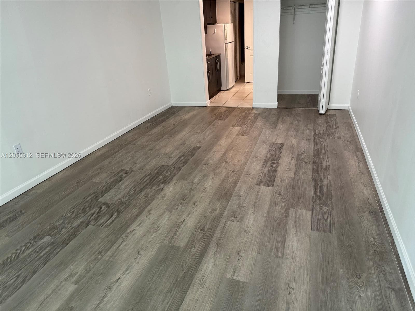 1200 Brickell Bay Dr # 2310, Miami FL 33131 photo 2