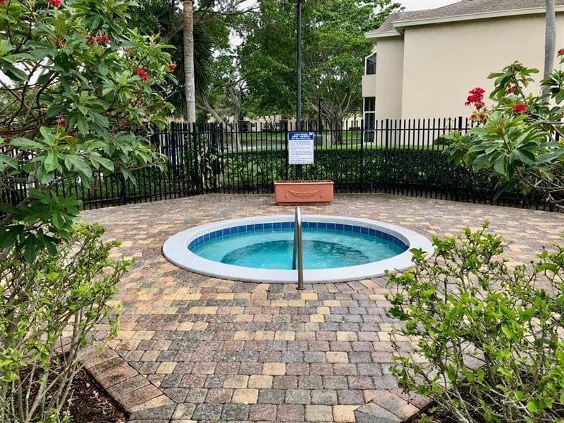 611 CYPRESS LAKE Boulevard # H15, Deerfield Beach FL 33064