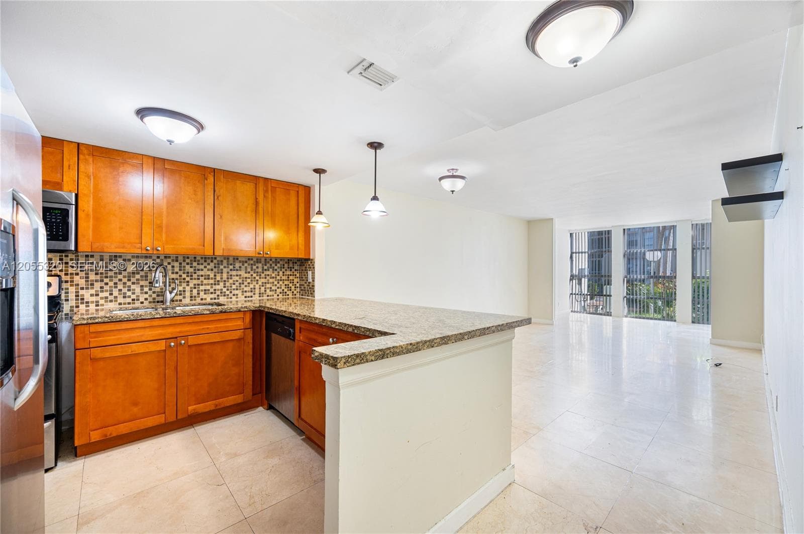 601 Three Islands Blvd # 112, Hallandale Beach FL 33009 photo 2