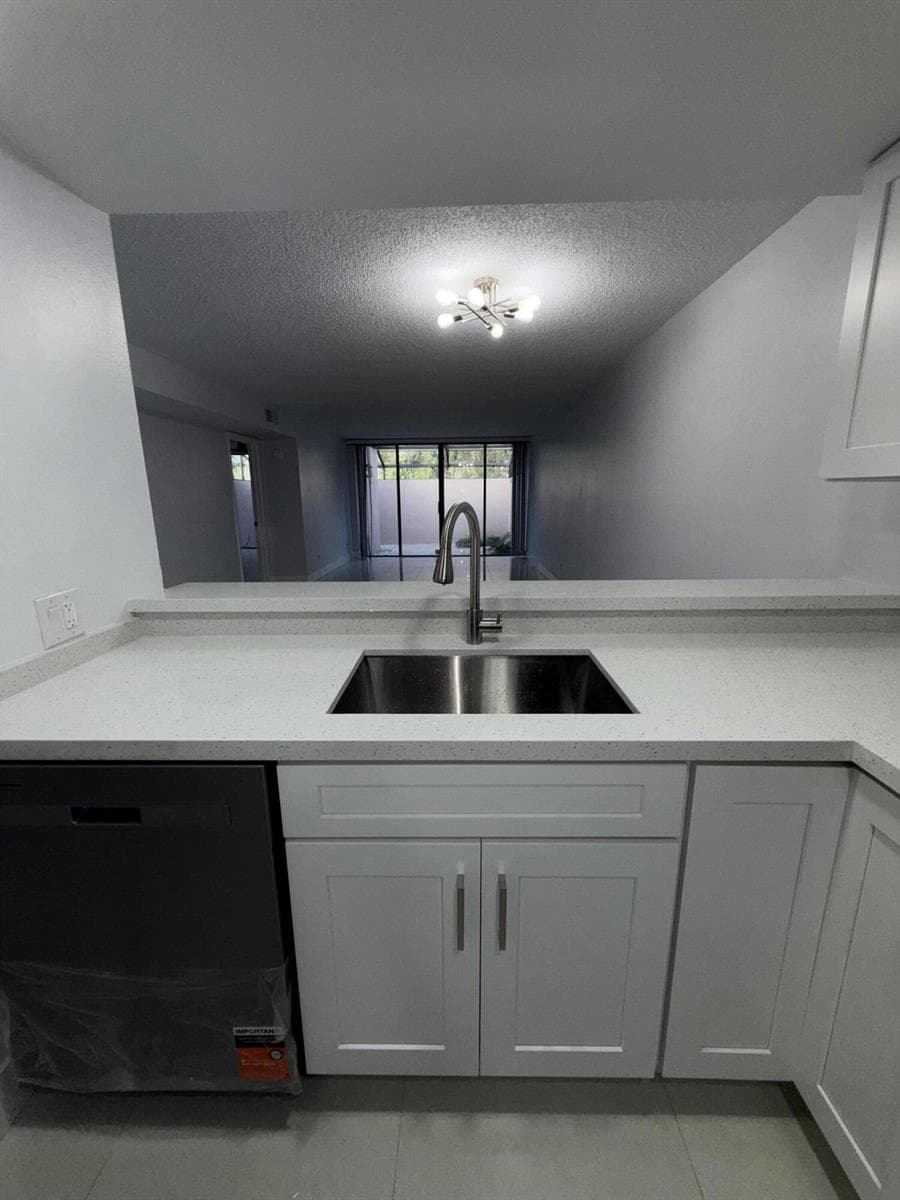 1041 NW 124TH Avenue # 1041, Pembroke Pines FL 33026 photo 5