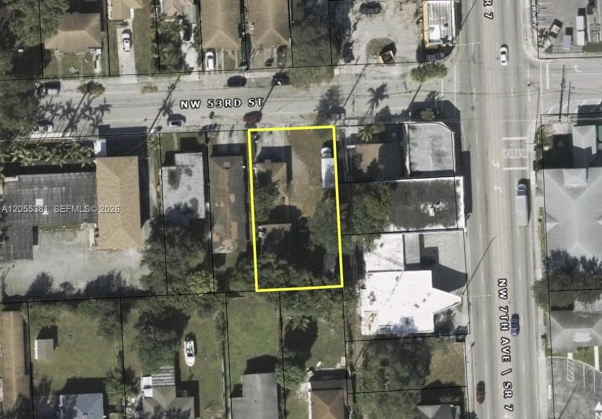 722 / 724 NW 53rd St, Miami FL 33127 photo 5