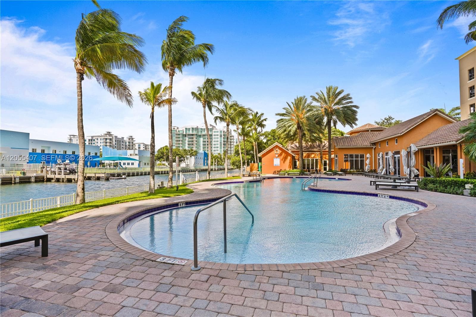 3330 NE 190th St # 1010, Aventura FL 33180