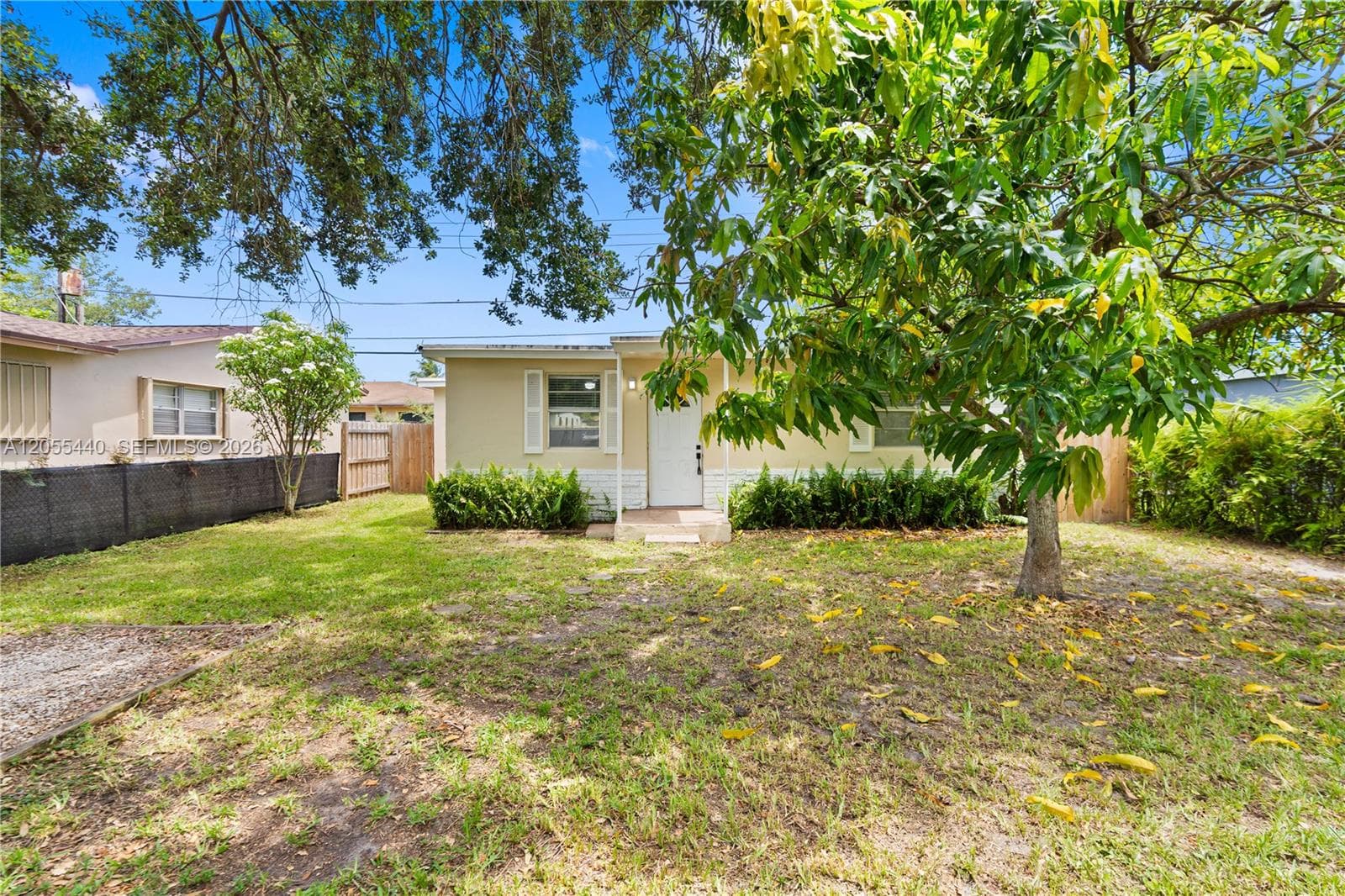 6109 SW 40th Ct, Miramar FL 33023
