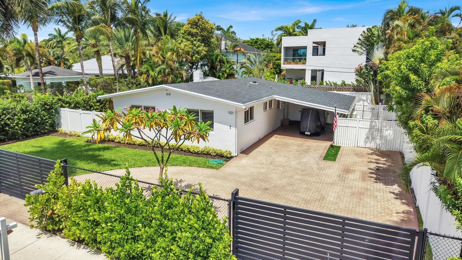 1321 CORDOVA Road, Fort Lauderdale FL 33316