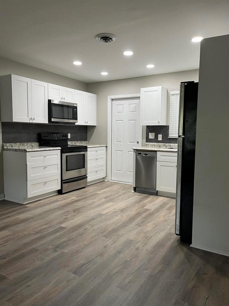 4250 NW 21st Avenue, Oakland Park FL 33309 photo 2