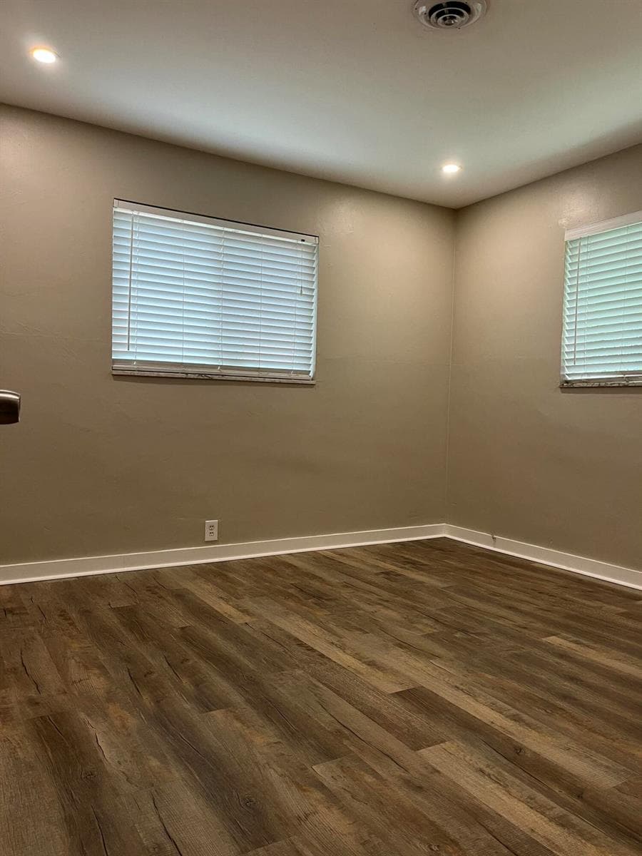 4250 NW 21st Avenue, Oakland Park FL 33309 photo 4